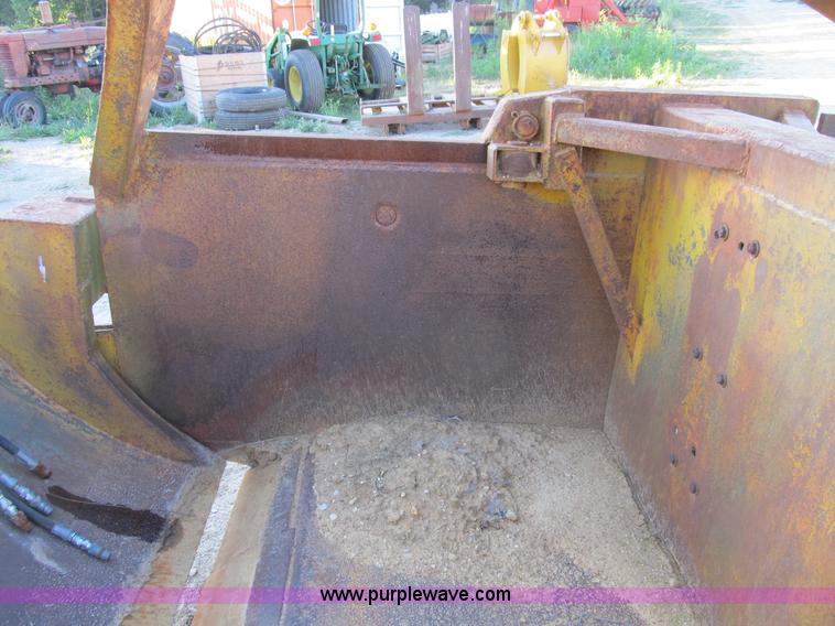 image for item B2766 Letourneau D 5.5 yd. pull behind scraper