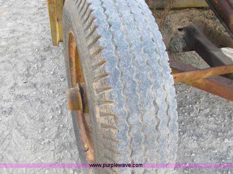 image for item B2766 Letourneau D 5.5 yd. pull behind scraper