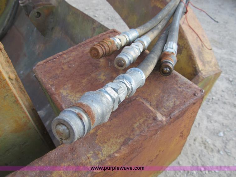 image for item B2766 Letourneau D 5.5 yd. pull behind scraper