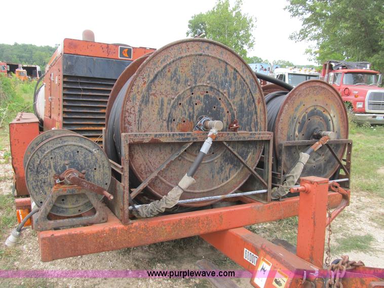 image for item B2781 1996 Ditch Witch JT2511 directional drill