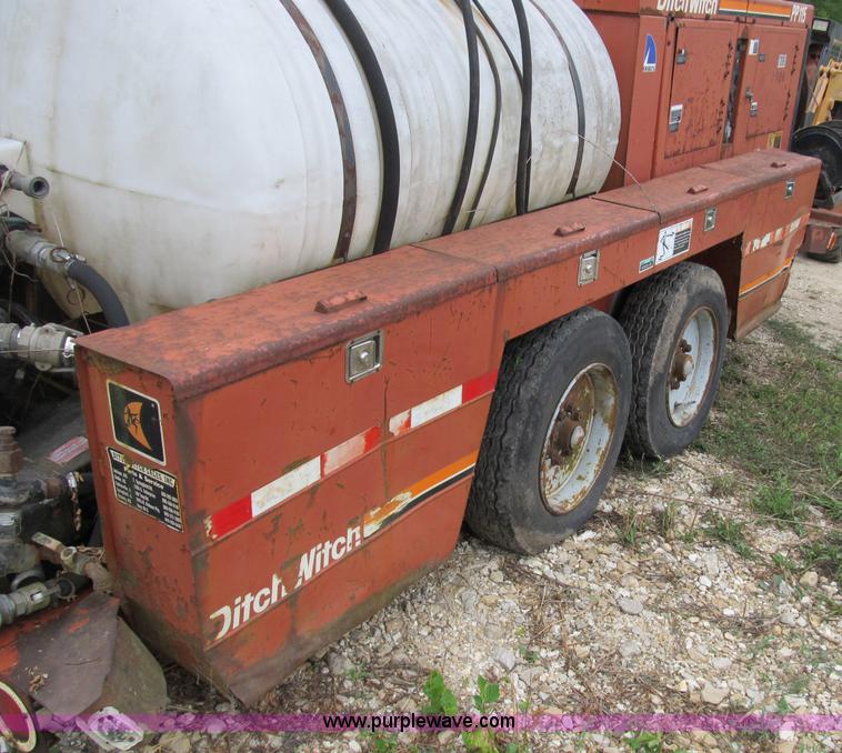 image for item B2781 1996 Ditch Witch JT2511 directional drill