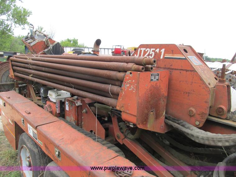 image for item B2781 1996 Ditch Witch JT2511 directional drill