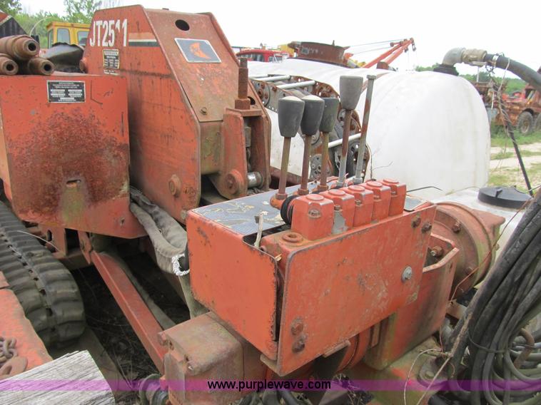 image for item B2781 1996 Ditch Witch JT2511 directional drill