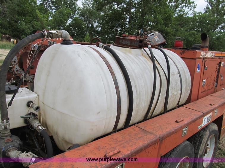 image for item B2781 1996 Ditch Witch JT2511 directional drill