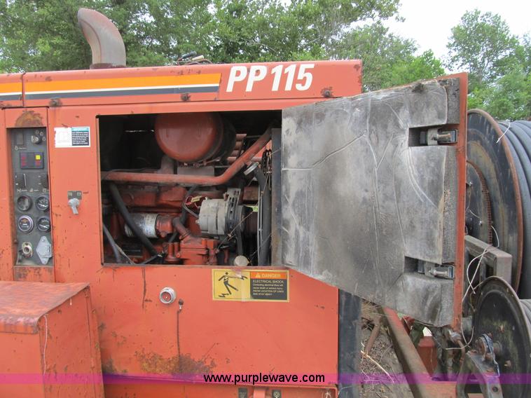 image for item B2781 1996 Ditch Witch JT2511 directional drill