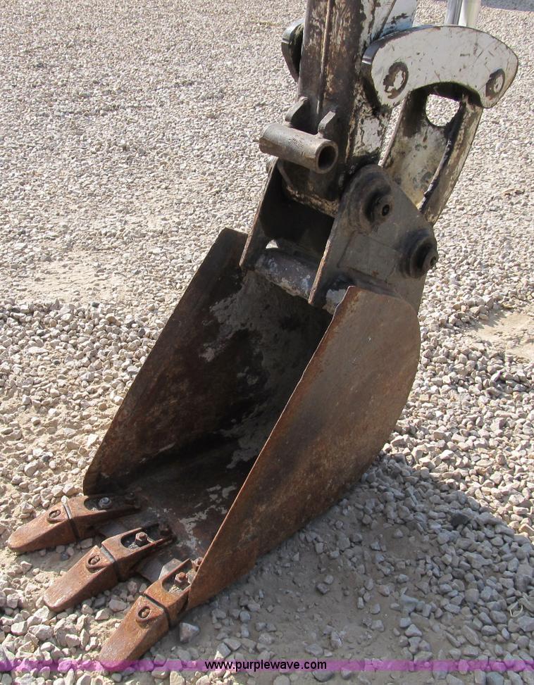 image for item B2788 1997 Bobcat 331 compact excavator