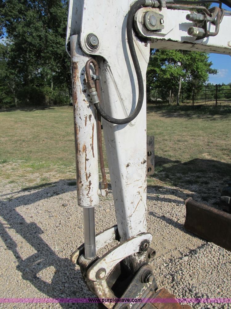 image for item B2788 1997 Bobcat 331 compact excavator