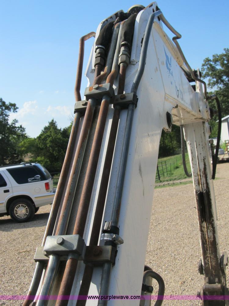 image for item B2788 1997 Bobcat 331 compact excavator