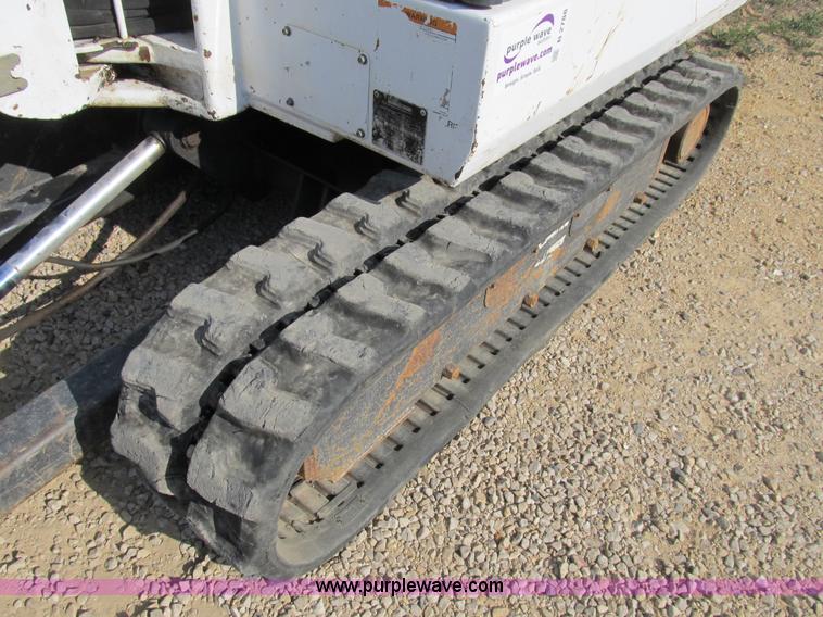 image for item B2788 1997 Bobcat 331 compact excavator