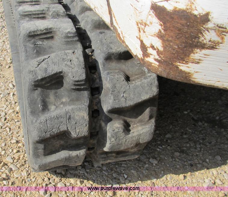 image for item B2788 1997 Bobcat 331 compact excavator