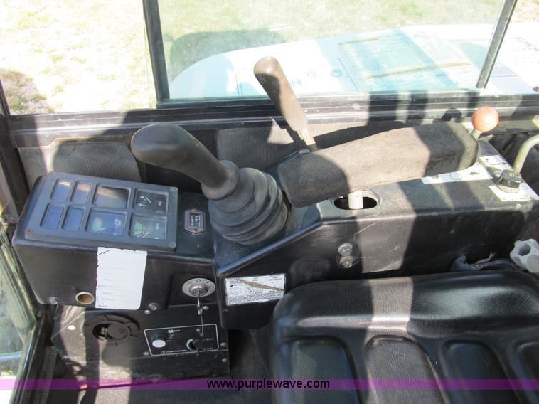 image for item B2788 1997 Bobcat 331 compact excavator