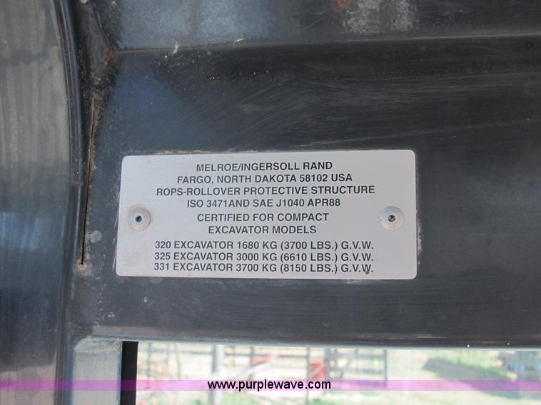 image for item B2788 1997 Bobcat 331 compact excavator