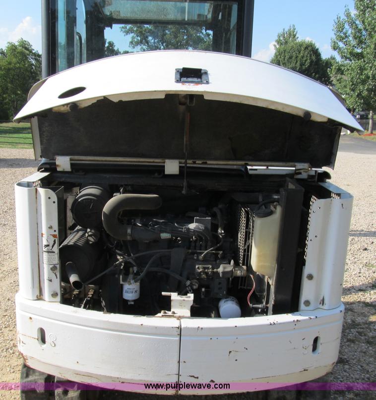 image for item B2788 1997 Bobcat 331 compact excavator