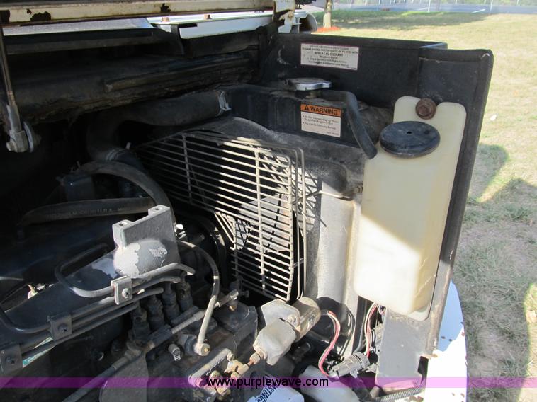 image for item B2788 1997 Bobcat 331 compact excavator