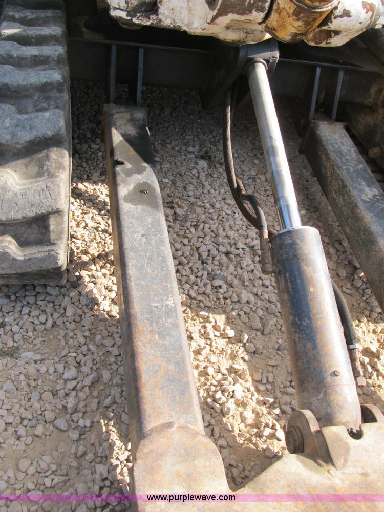 image for item B2788 1997 Bobcat 331 compact excavator