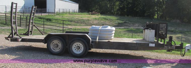 image for item B2789 2004 Stillwater 20' flatbed equipment trailer