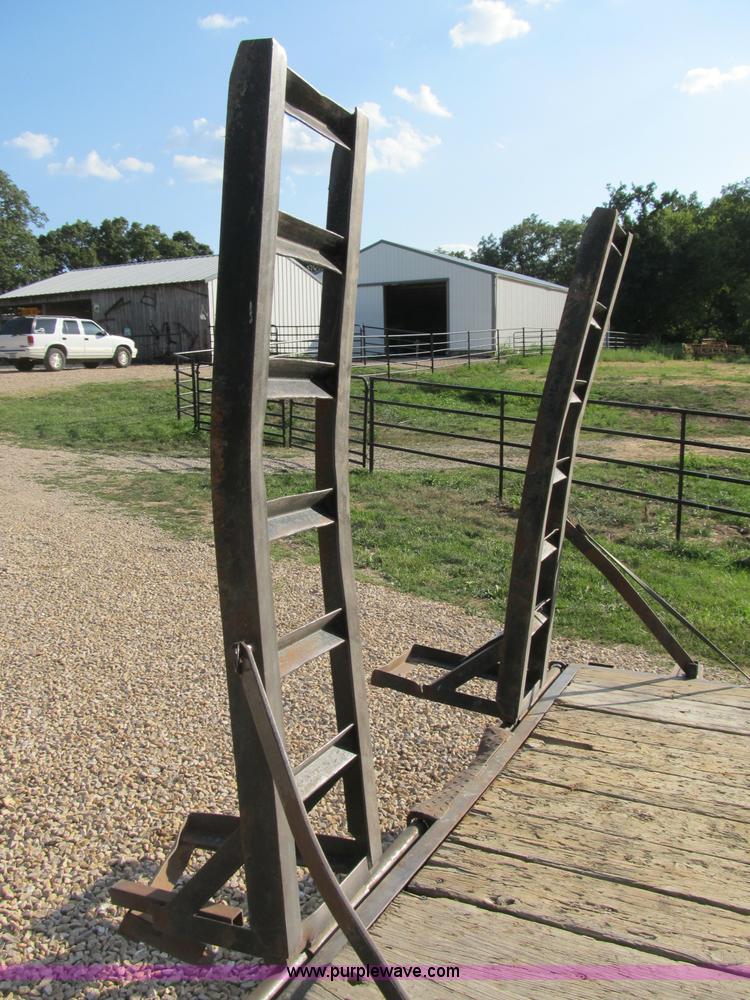 image for item B2789 2004 Stillwater 20' flatbed equipment trailer