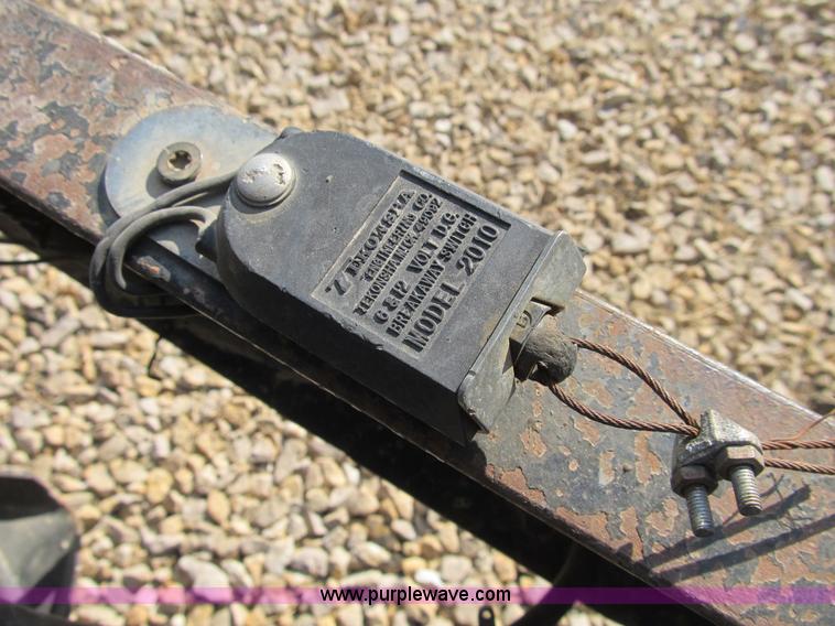 image for item B2789 2004 Stillwater 20' flatbed equipment trailer