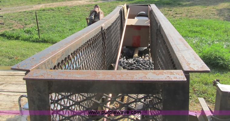 image for item B2789 2004 Stillwater 20' flatbed equipment trailer