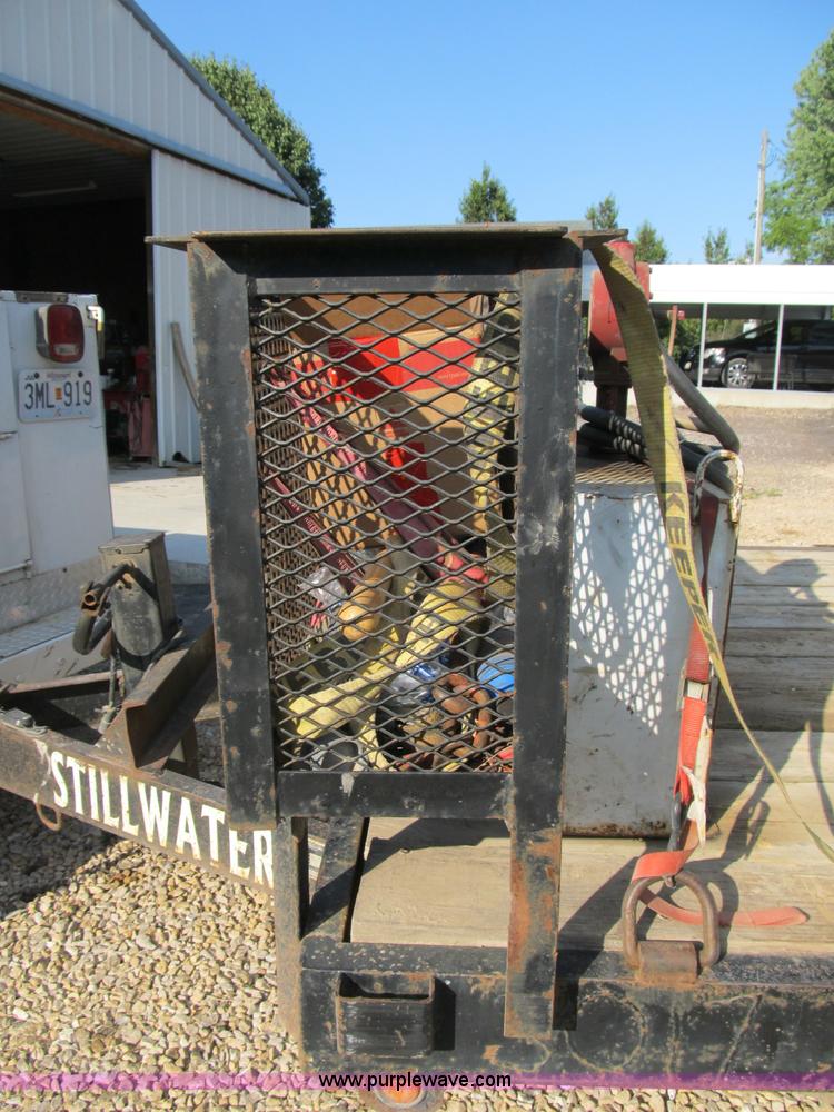 image for item B2789 2004 Stillwater 20' flatbed equipment trailer