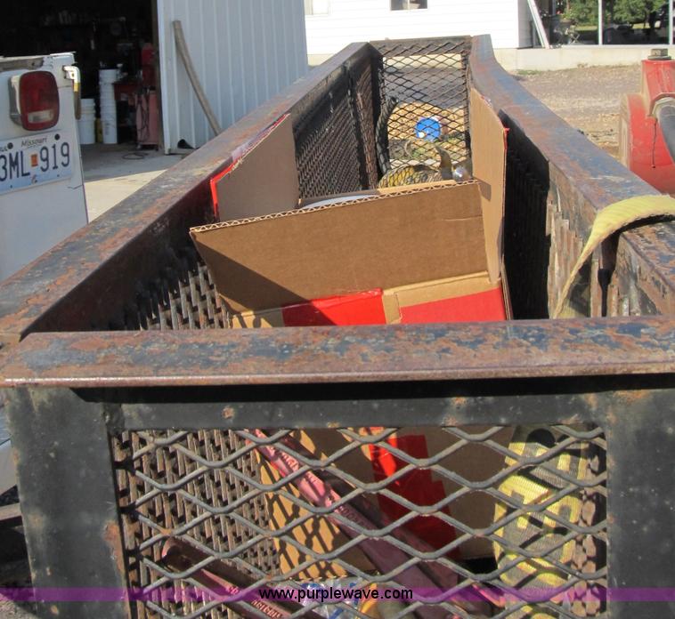 image for item B2789 2004 Stillwater 20' flatbed equipment trailer