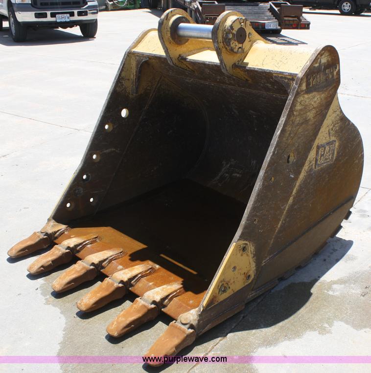 image for item B6633 Caterpillar 54" bucket
