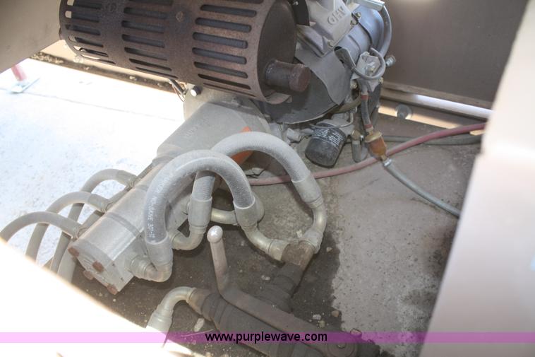 image for item B6643 Trom 406HM screen