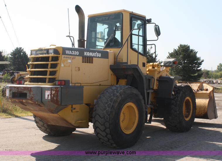 image for item B6811 2000 Komatsu WA320-3MC wheel loader