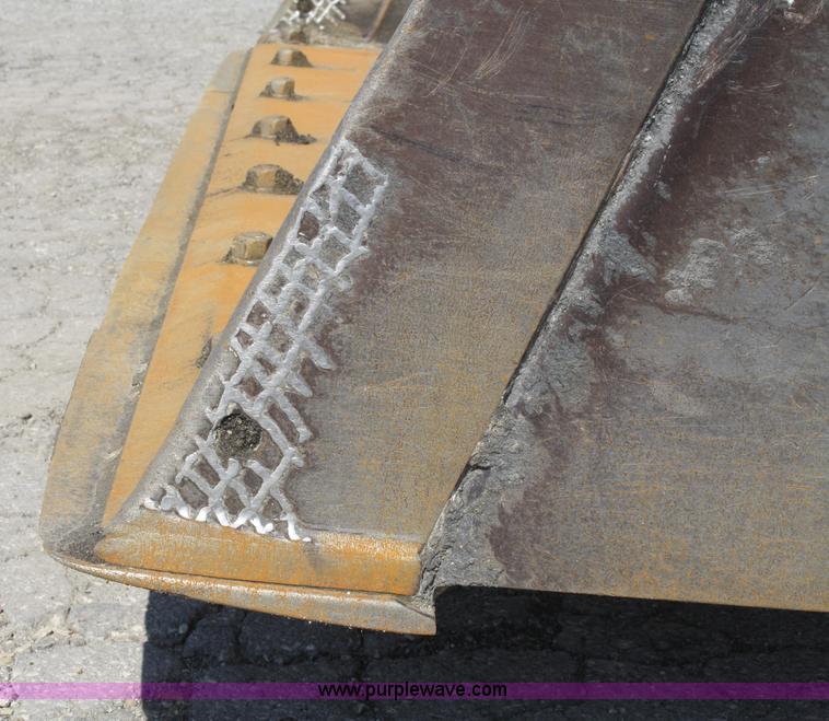 image for item B6811 2000 Komatsu WA320-3MC wheel loader