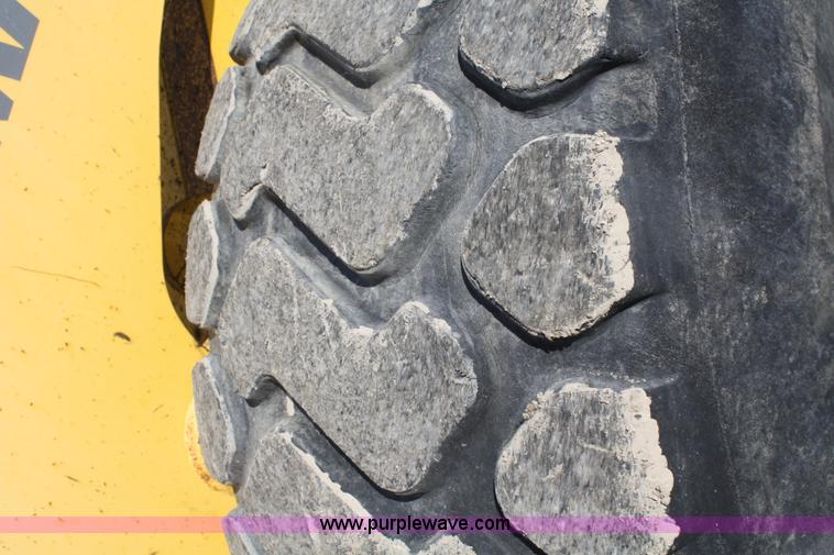 image for item B6811 2000 Komatsu WA320-3MC wheel loader