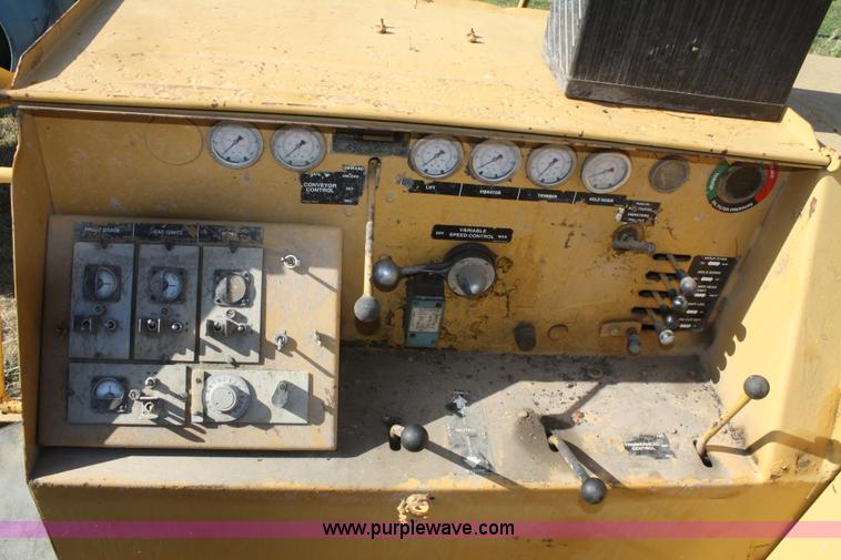 image for item B6833 Gomaco GT6200 curb machine