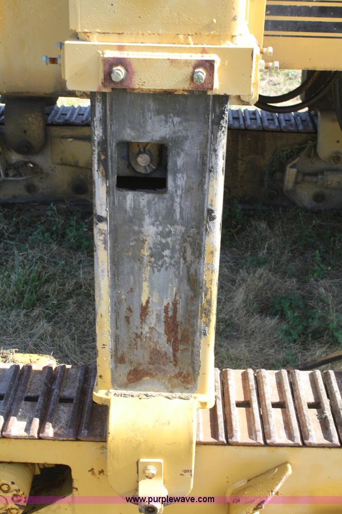 image for item B6833 Gomaco GT6200 curb machine