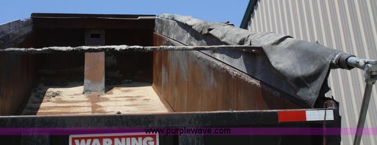 image for item B6848 1999 26' end dump trailer