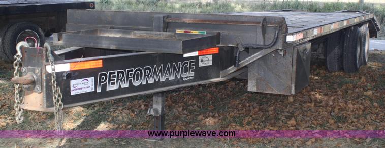 image for item B6850 2006 Performance tandem axle trailer
