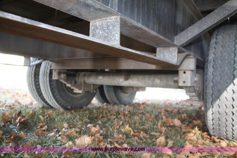 image for item B6850 2006 Performance tandem axle trailer