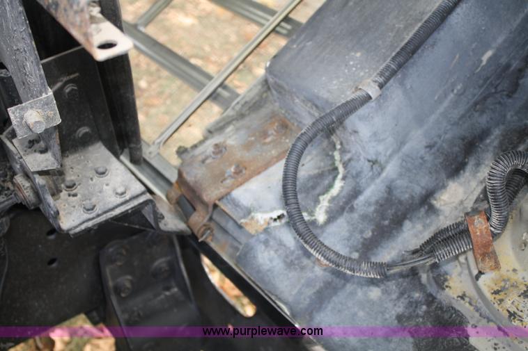 image for item B6851 1989 International 2375 dump truck