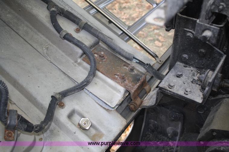 image for item B6851 1989 International 2375 dump truck