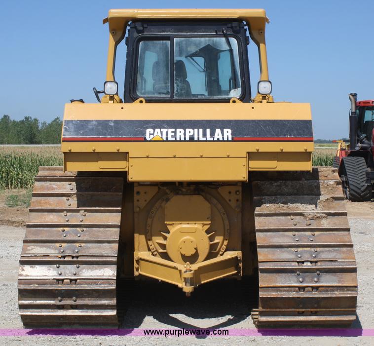 image for item B6854 1999 Caterpillar D6R LGP dozer