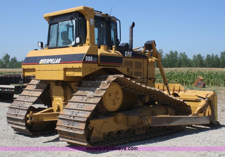 image for item B6854 1999 Caterpillar D6R LGP dozer