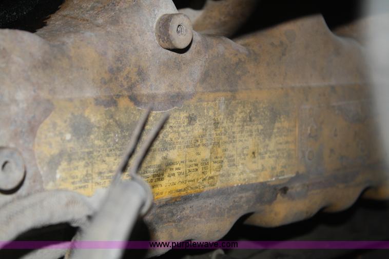 image for item B6855 1995 Ford L9000 Hi-Rail vacuum truck