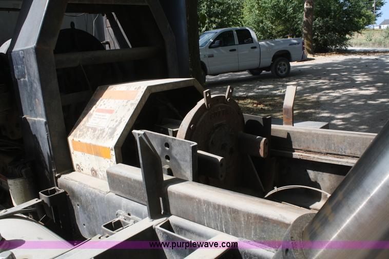 image for item B6855 1995 Ford L9000 Hi-Rail vacuum truck