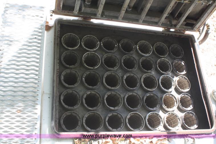 image for item B6855 1995 Ford L9000 Hi-Rail vacuum truck