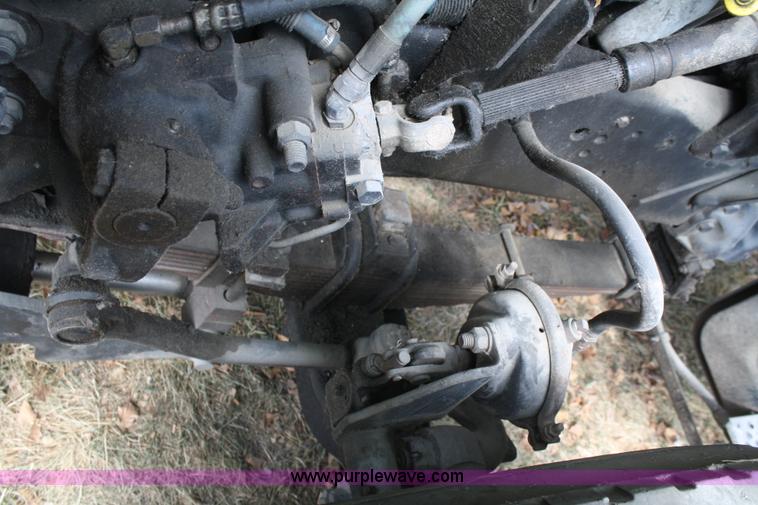 image for item B6855 1995 Ford L9000 Hi-Rail vacuum truck