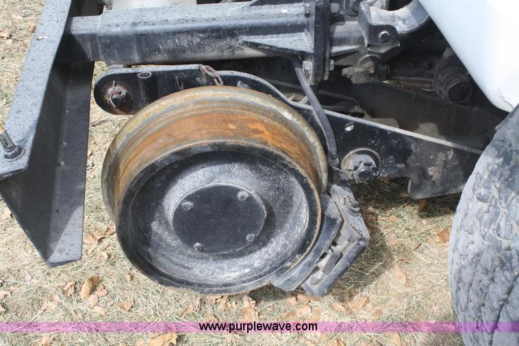 image for item B6855 1995 Ford L9000 Hi-Rail vacuum truck