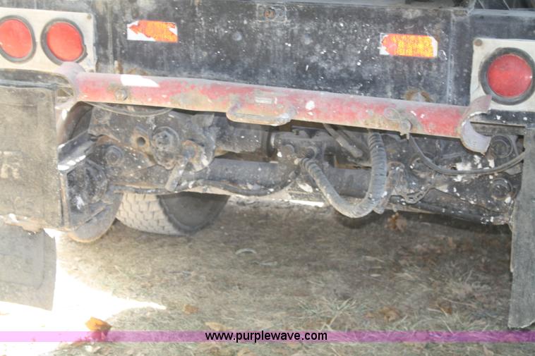 image for item B6855 1995 Ford L9000 Hi-Rail vacuum truck