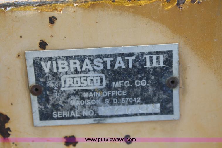 image for item B6861 Rosco Vibrastat III roller