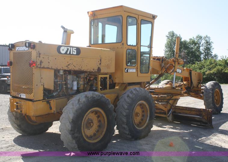 image for item B6862 1978 Champion 715 motor grader