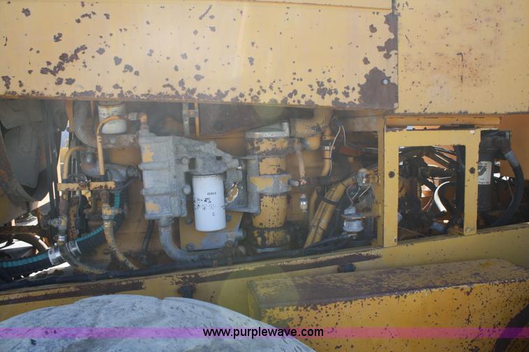 image for item B6862 1978 Champion 715 motor grader