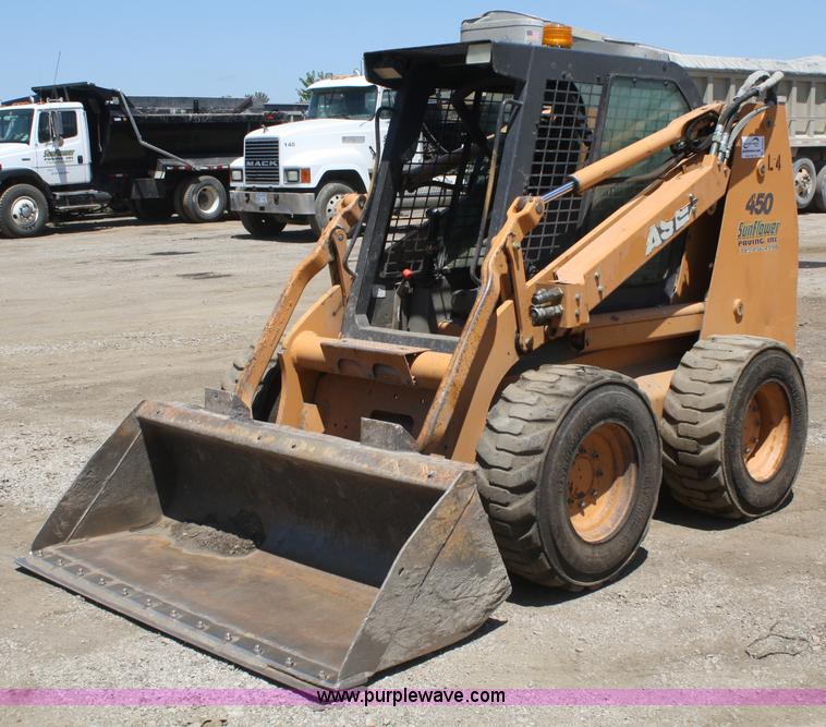image for item B6863 2006 Case 450 skid steer