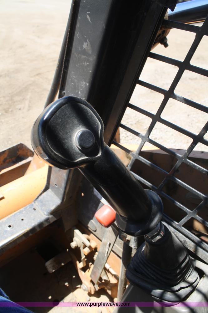 image for item B6863 2006 Case 450 skid steer